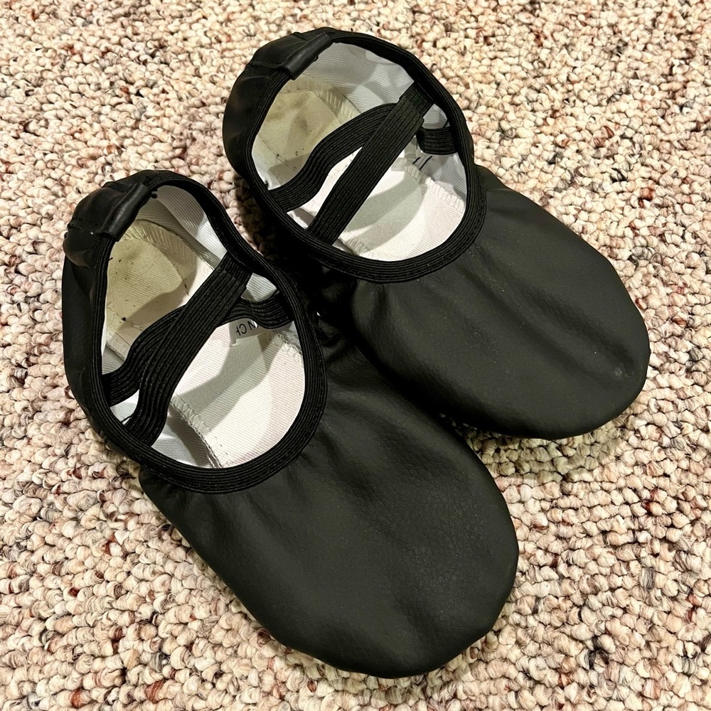 Kids Black Leather Ballet Shoes